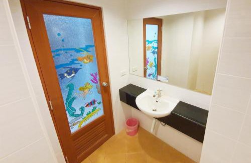 Na Kluea Apartment | B Space Residence
