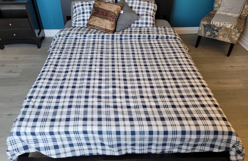 Pico - Robertson Hotel | (B00) Queen Bed Hotel Style Suite