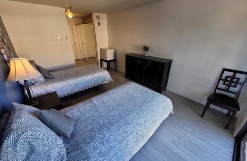 Pico - Robertson Hotel | (B02) Cozy Double Bed Suite
