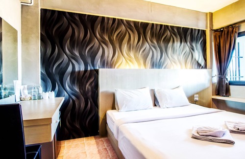 Chang Phueak Hotel | B2 Lanna Boutique & Budget Hotel