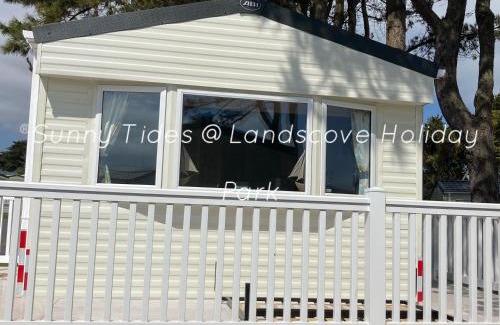 Brixham Resort | B3 Sunny Tides