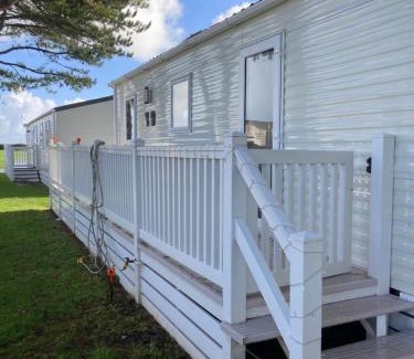 Brixham Resort | B3 Sunny Tides