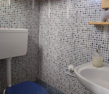 Aigio Apartment | B3 - The colorful one