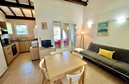 Calcatoggio Apartment | B4 Apartment sea and mountains view, Residence Padovani Marina, upstairs