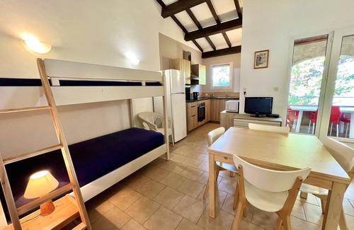 Calcatoggio Apartment | B4 Apartment sea and mountains view, Residence Padovani Marina, upstairs