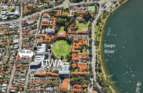 Crawley Apartment | B6 Crawley Apartment 1 BRM & Sleepout near UWA