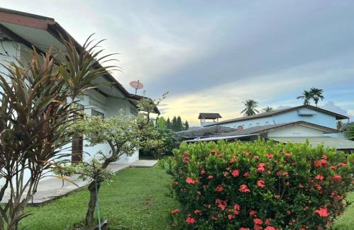 Kathu Villa | Baan Bonsuan Hill Guesthouse