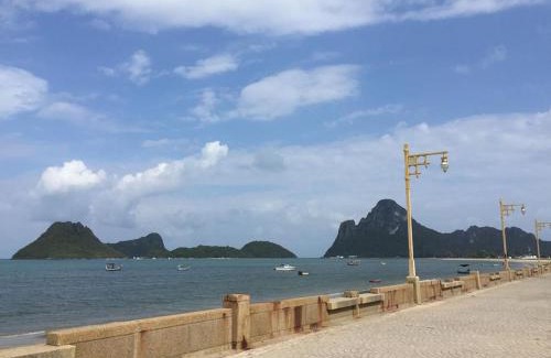 Prachuap Khiri Khan House | Baan Chom Lay
