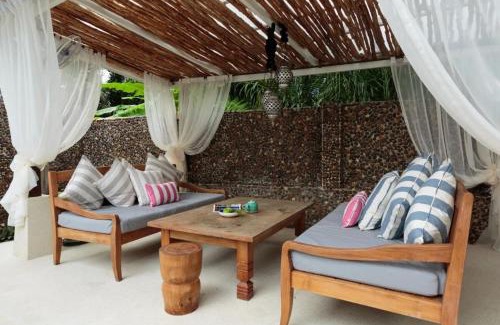 Hua Thanon Villa | Baan Fah Sai 4br Private Pool Near Bang Kao Beach