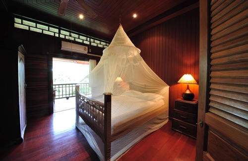 Koh Lon Resort | Baan Mai Beachfront Phuket Lone Island