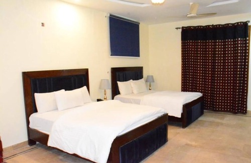 F-7 Sector House | Baani Signature Hotel