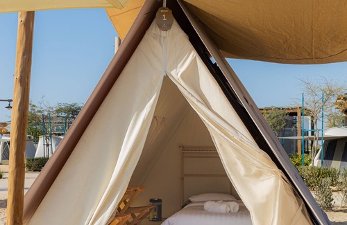 Abu Dhabi Resort | Bab Al Nojoum Hudayriyat Camp