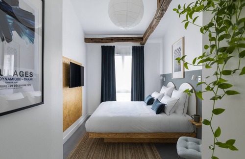 18th Arrondissement Hotel | Baba Hotel