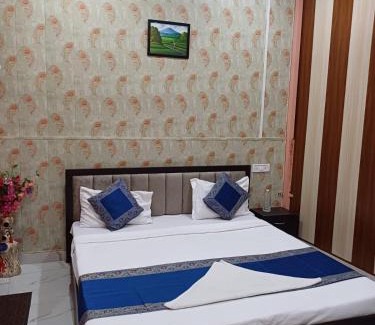 Varanasi Hotel | Baba Paying Guest House