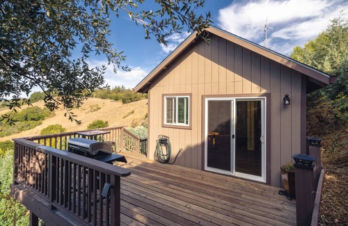 Woodacre House | Baby Hawk Nest w/Views