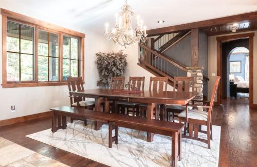 Granby House | Back 9 Lodge