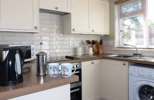 Kirkby Lonsdale Cottage | BACK COTTAGE, pet friendly, with open fire in Kirkby Lonsdale
