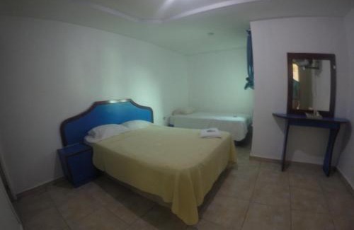 Calidonia Hotel | Backpacker Inn