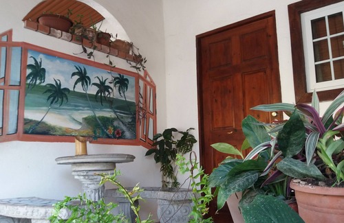 El Palmar House | Backpackers Room at San Carlos Beach Inn