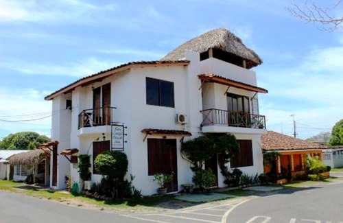 El Palmar House | Backpackers Room at San Carlos Beach Inn