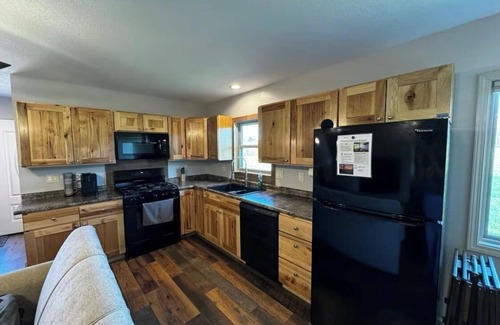 Crossville - Harriman House | Backwoods Bungalow