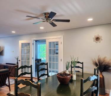 Lincoln House | Backyard Bliss in the White Mountains