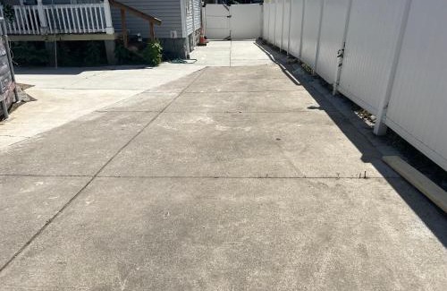 Cleveland Other | Backyard Rent