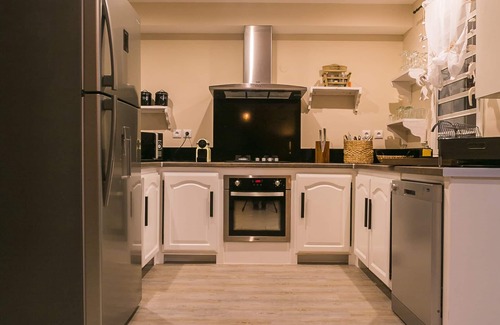 Carosse Villa | Badamier Blanc 5* family villa in st Gille heated pool