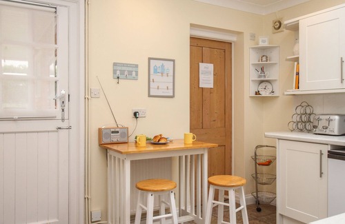 Weymouth Cottage | Badbury Lodge