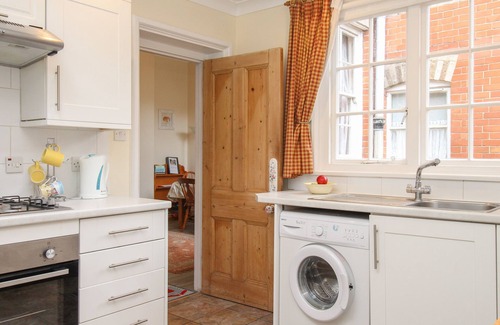 Weymouth Cottage | Badbury Lodge