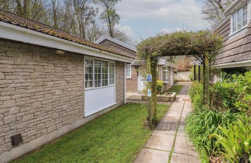 Looe House | Badger Sett in Granite Henge near Looe