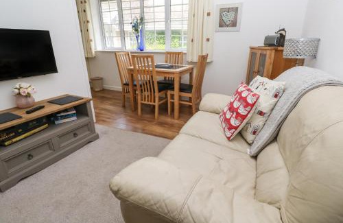 Looe House | Badger Sett in Granite Henge near Looe