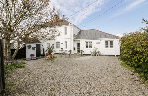 Tintagel House | Badgers Way