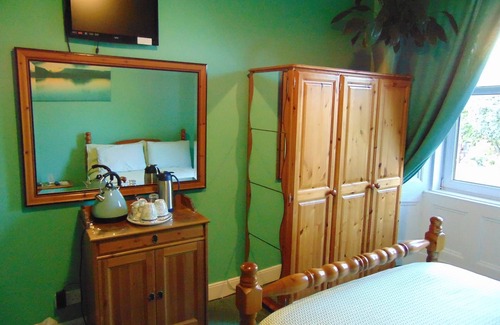 Slateford Bed & Breakfast | Badjao Bed and Breakfast
