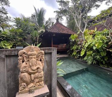 Penestanan Villa | Badra House Bougainvillea