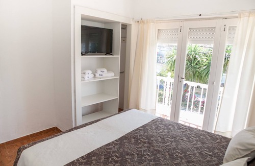 Alem Street Hotel | Bagú Playa Grande