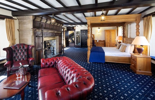 Whitby Hotel | Bagdale Hall & Annex