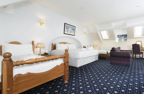 Whitby Hotel | Bagdale Hall & Annex