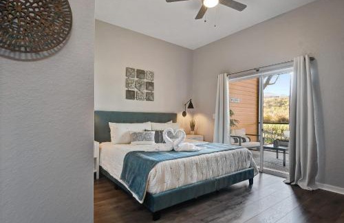 Bahama Bay House | Bahama Bay New Modern 2 Bedroom patio sleep 6