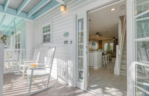 Bahama Village House | Bahamian Reed by AvantStay Walk to Everything w Community Pool Week Long Stays Only