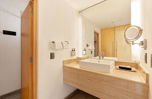 El Medano Ejidal Hotel | Bahia Hotel & Beach House