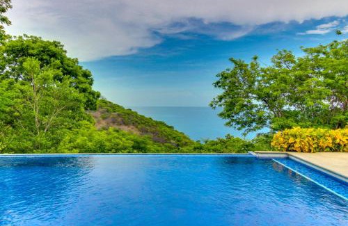 El Ocotal Villa | Bahia Pez Vela Villa at 18