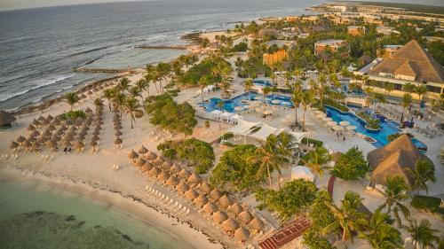 Akumal Resort | Bahia Principe Luxury Akumal - All Inclusive