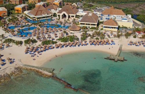 Akumal Resort | Bahia Principe Luxury Akumal - All Inclusive