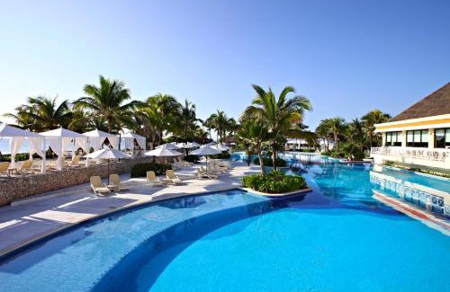 Akumal Resort | Bahia Principe Luxury Akumal - All Inclusive