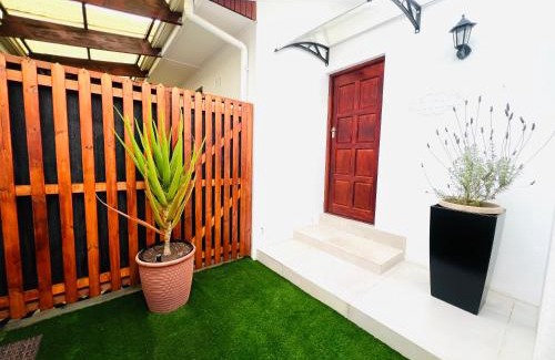 Welgemoed Apartment | Bahlaloga Studio Durbanville