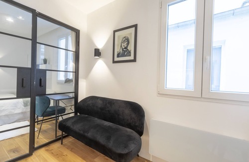 Quartier de la Salpetriere Apartment | BAIL MOBILITE - Studio renovated by architect