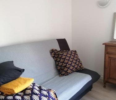 Forcalquier Apartment | Bain de soleil