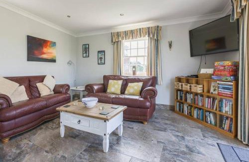 Horncastle Apartment | Bainvalley Cottages - The Shamba, sleeps 4