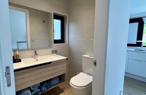 Baiona Apartment | Baiona Valley Hideaway Near Beach